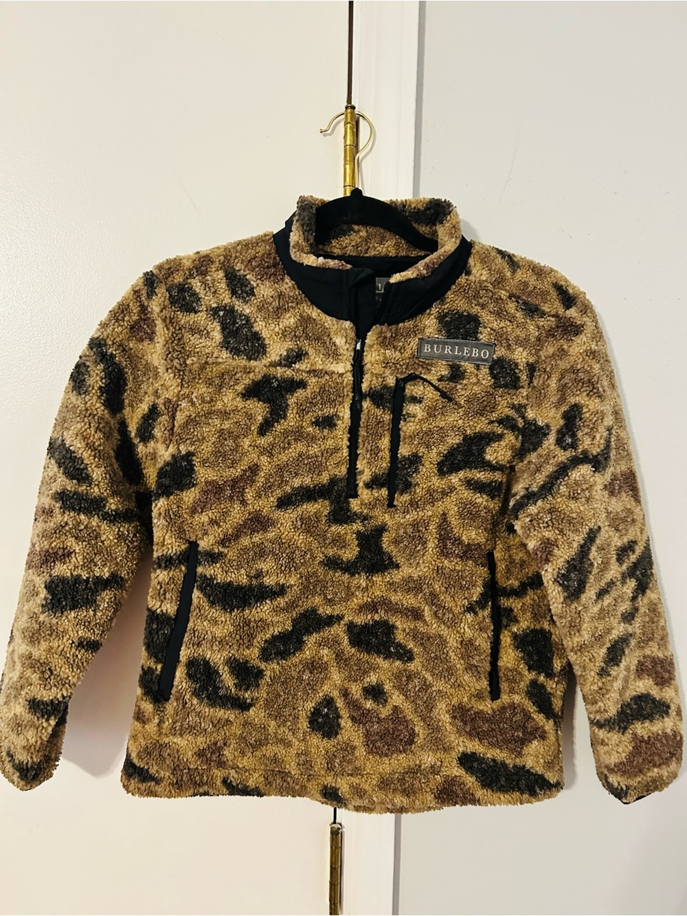 BURLEBO Kids' Brown and Black Camo Sherpa Quarter-Zip youth size L